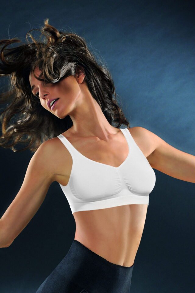 Control Body Medium Compression Non-Wired Push-Up Bra – White
