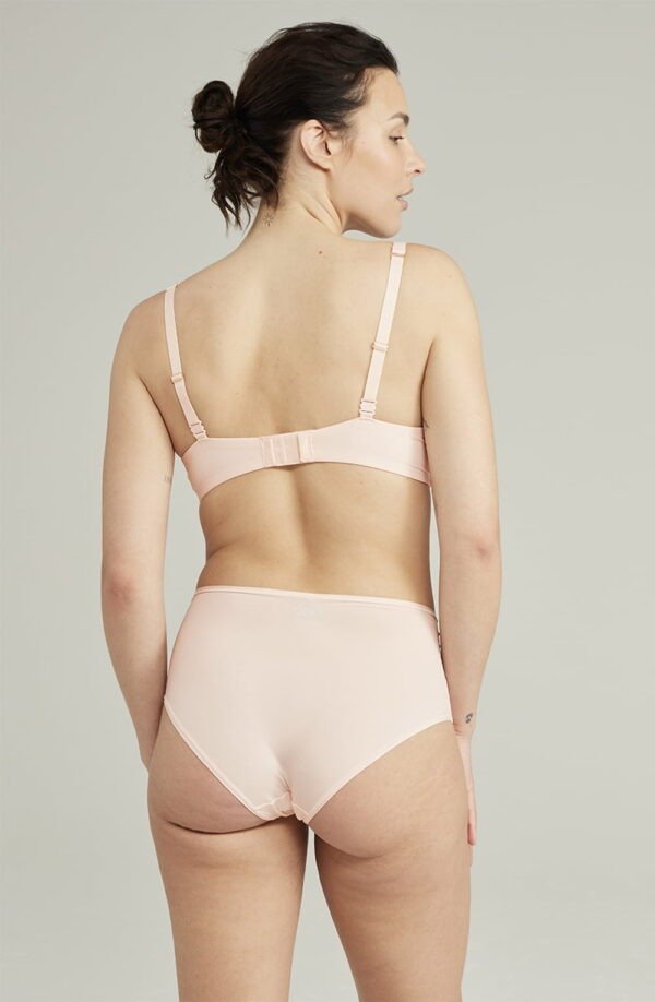Easy-Does-It-Blush-01.jpg Easy-Does-It-Blush-01.jpg
