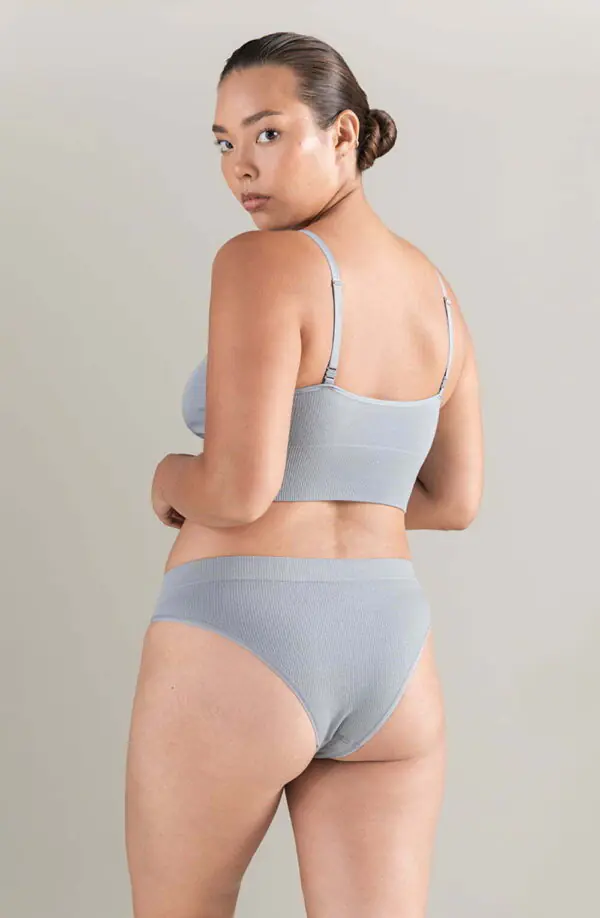 Seamless-Bralette_Grey-4.jpg Seamless-Bralette_Grey-4.jpg
