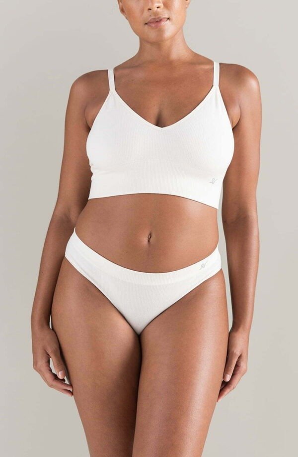 Seamless-Brief_White-1.jpg Seamless-Brief_White-1.jpg