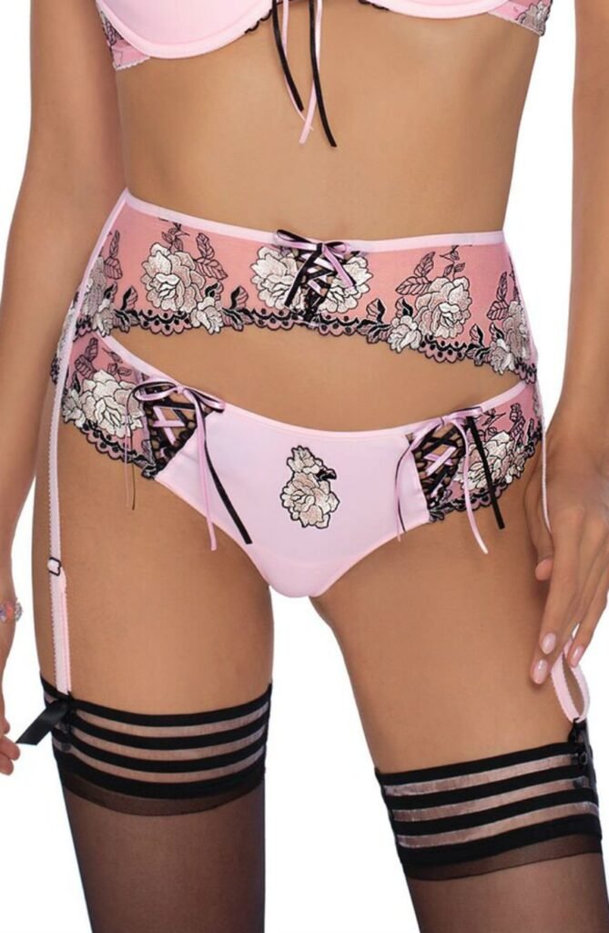 Roza Natali Embroidered Thong – Pink